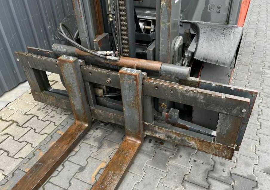 Diesel forklift Linde H40D-01: picture 10