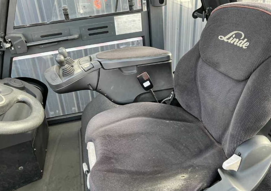 Diesel forklift Linde H80D-03/1100: picture 7