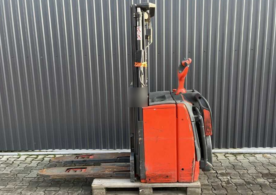 Linde L14AP - Stacker: picture 2 Linde L14AP - Stacker: picture 2