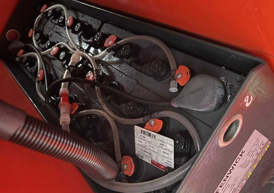 Linde L16R - Stacker: picture 3 Linde L16R - Stacker: picture 3