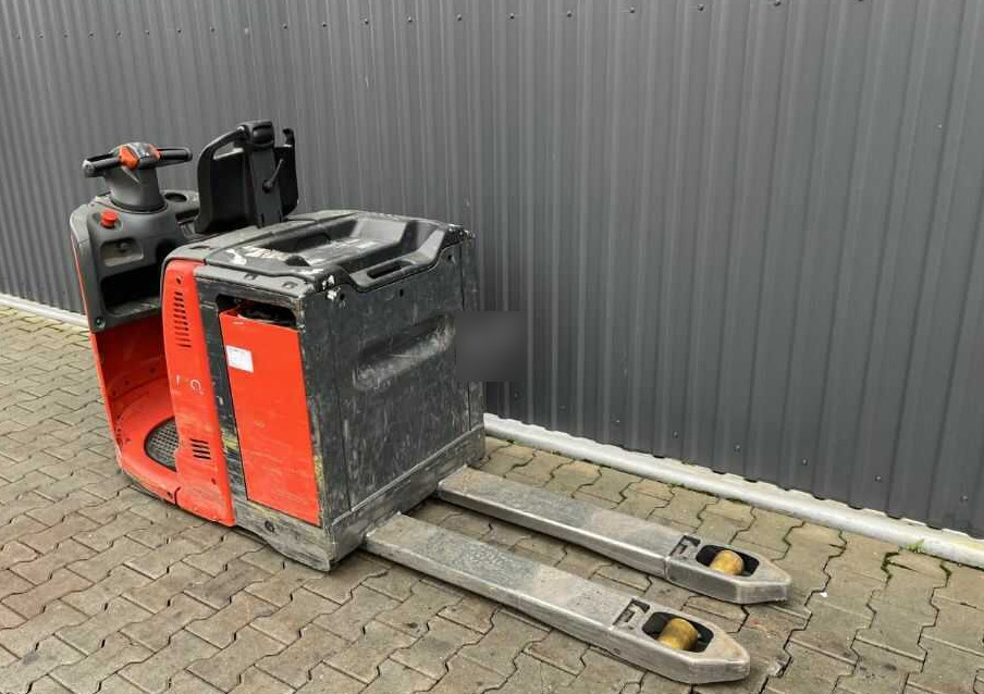 Linde N20 - Order picker: picture 3 Linde N20 - Order picker: picture 3