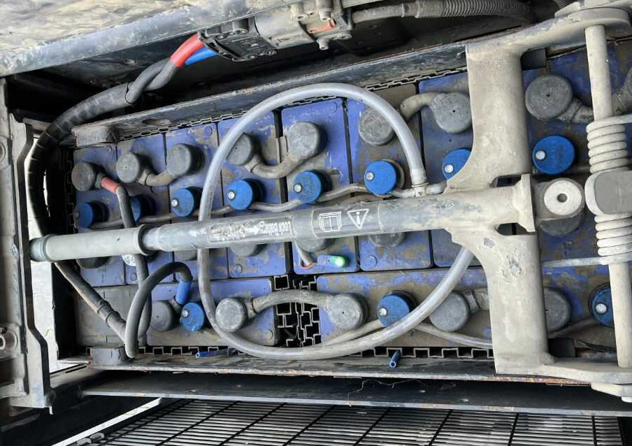 Linde N20D - Order picker: picture 5 Linde N20D - Order picker: picture 5