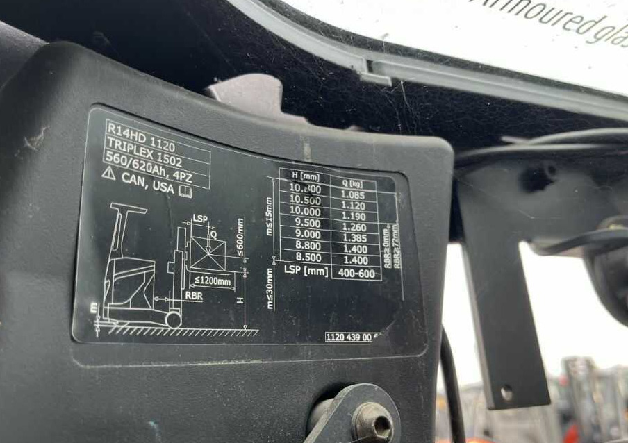 Linde R14HD-01 - Reach truck: picture 5 Linde R14HD-01 - Reach truck: picture 5