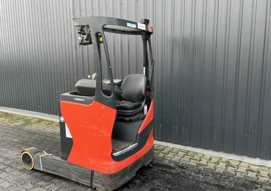 Linde R14HD-01 - Reach truck: picture 3 Linde R14HD-01 - Reach truck: picture 3