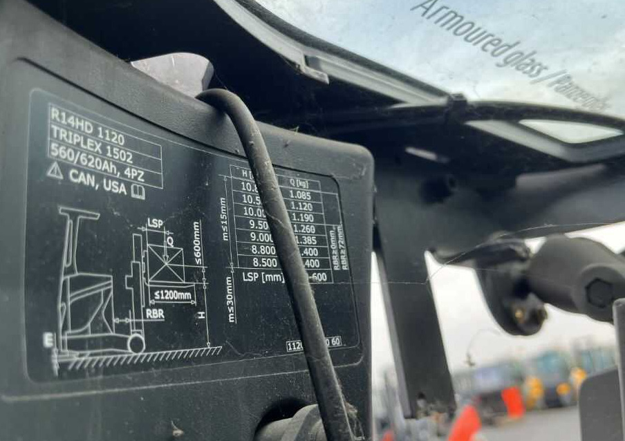 Linde R14HD-01 - Reach truck: picture 5 Linde R14HD-01 - Reach truck: picture 5