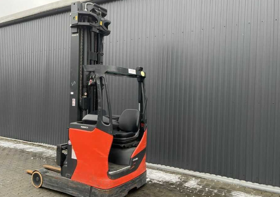 Linde R14HD - Reach truck: picture 3 Linde R14HD - Reach truck: picture 3