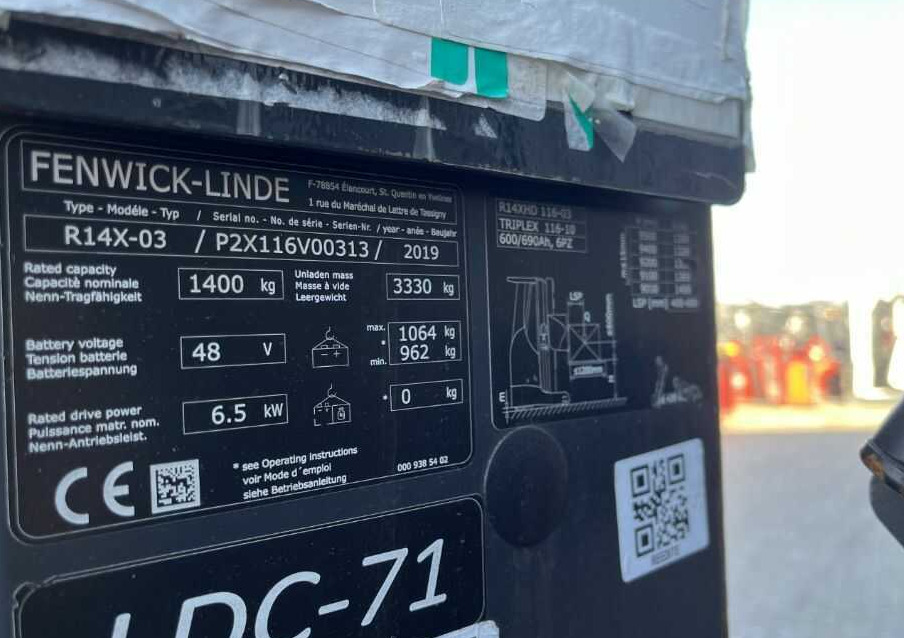 Linde R14X - Reach truck: picture 4 Linde R14X - Reach truck: picture 4