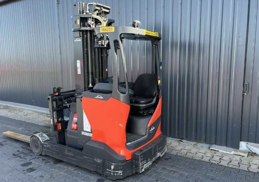 Linde R25 - Reach truck: picture 3 Linde R25 - Reach truck: picture 3