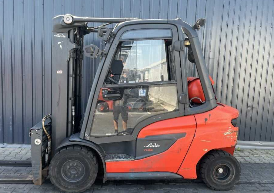 Linde SL15179SP - LPG forklift: picture 2 Linde SL15179SP - LPG forklift: picture 2