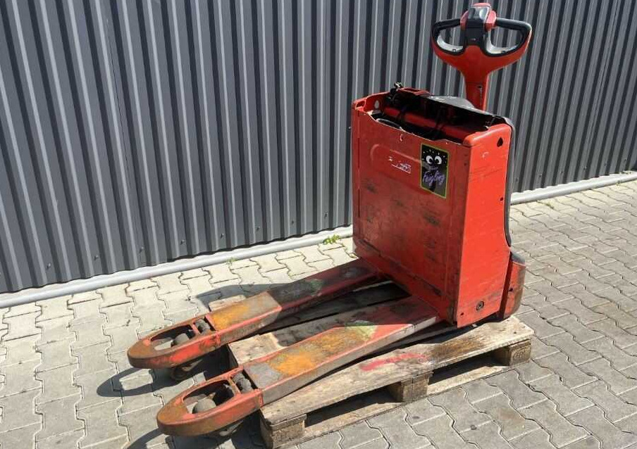 Linde T16 - Pallet truck: picture 1 Linde T16 - Pallet truck: picture 1