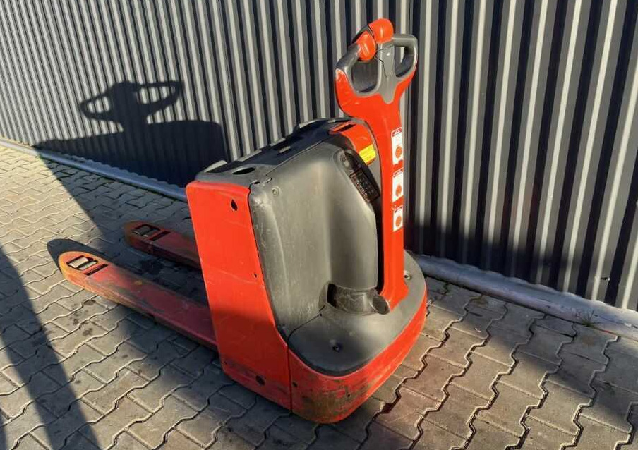 Linde T18 - Pallet truck: picture 3 Linde T18 - Pallet truck: picture 3