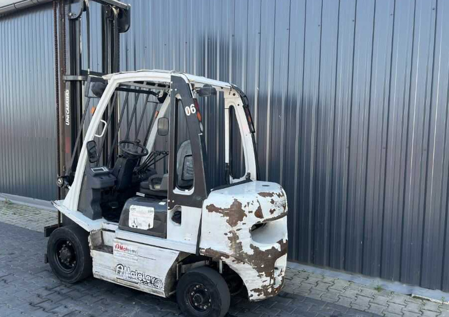 Nissan Y1D2A25Q - Diesel forklift: picture 3 Nissan Y1D2A25Q - Diesel forklift: picture 3