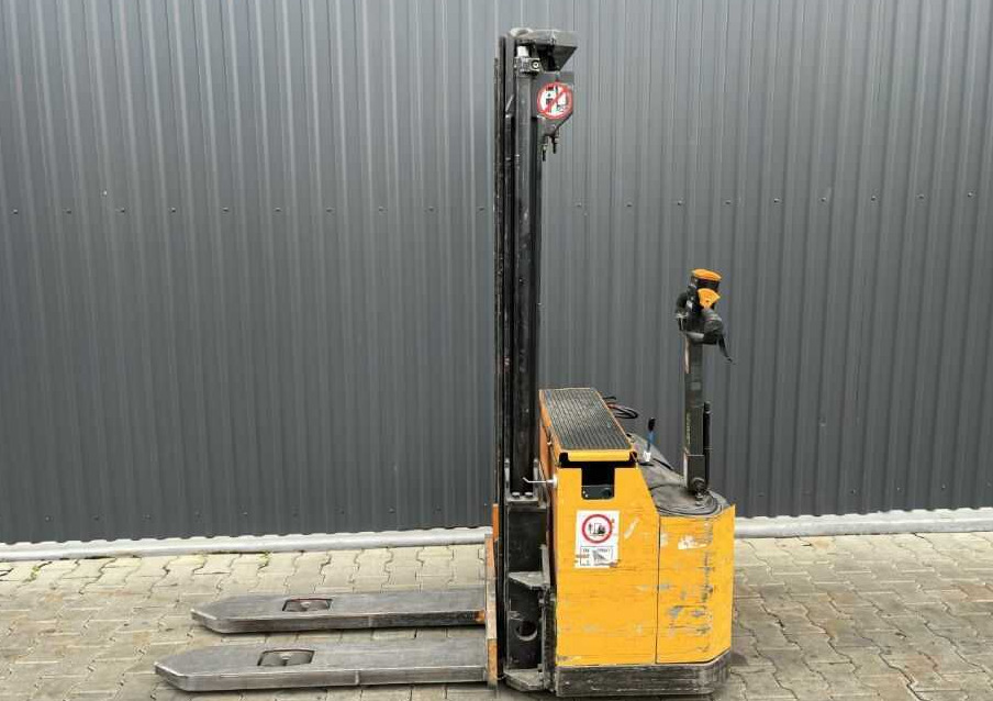 Still EGV1250 - Stacker: picture 2 Still EGV1250 - Stacker: picture 2