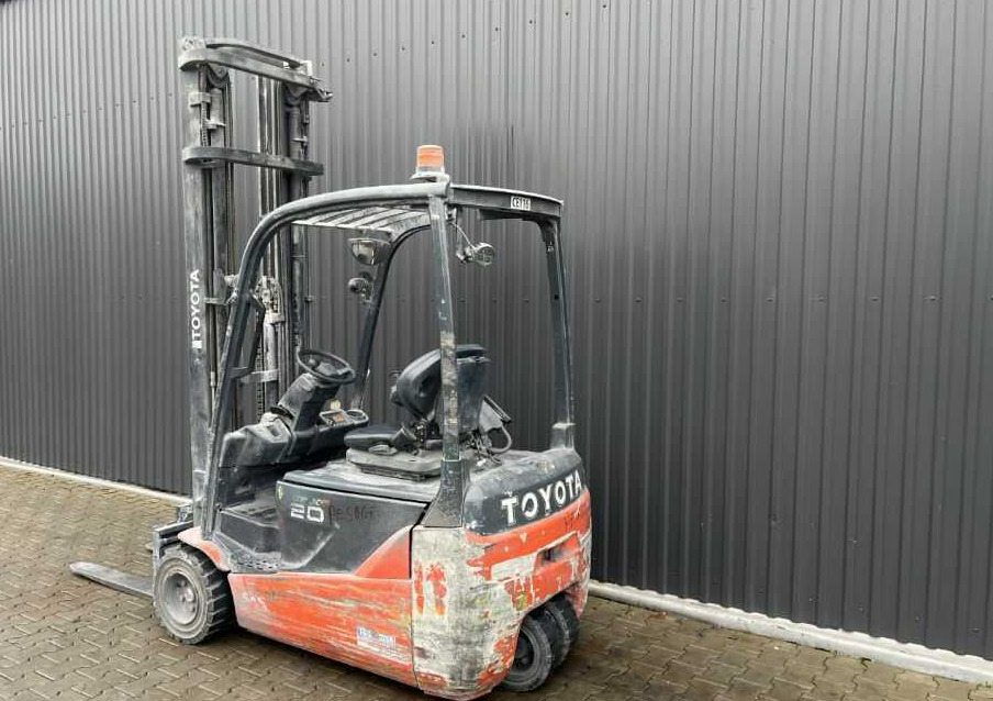 Toyota 8FBE20T - Electric forklift: picture 3 Toyota 8FBE20T - Electric forklift: picture 3
