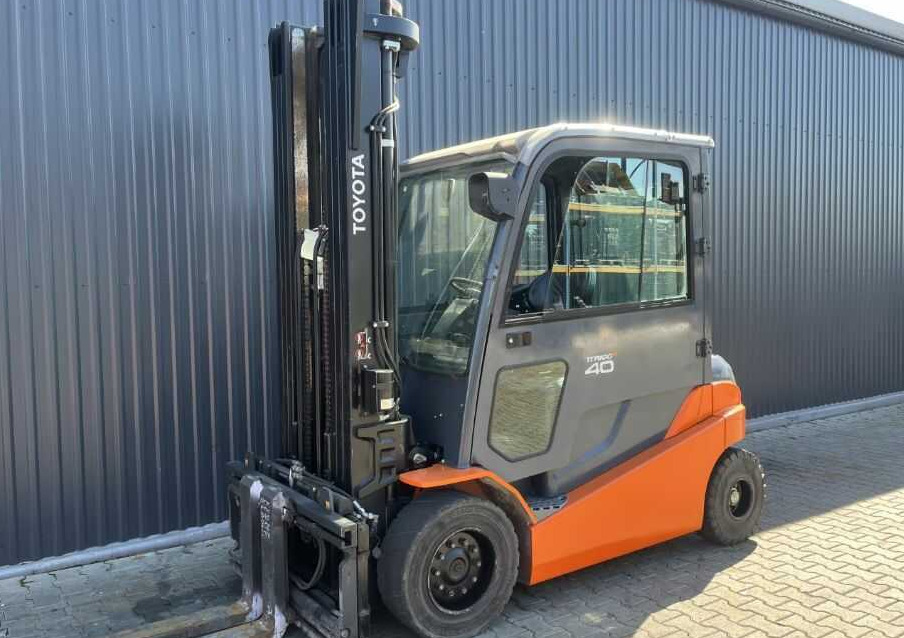 Toyota 8FBMT40 - Electric forklift: picture 1 Toyota 8FBMT40 - Electric forklift: picture 1