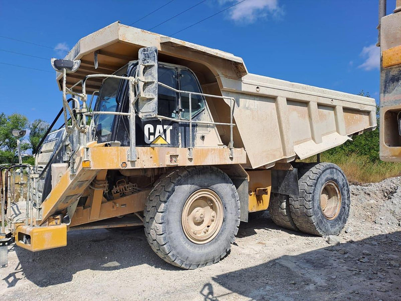 Caterpillar 775F - Dumper: picture 3 Caterpillar 775F - Dumper: picture 3