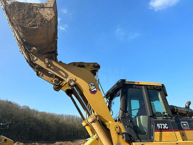Caterpillar - Excavator: picture 3 Caterpillar - Excavator: picture 3