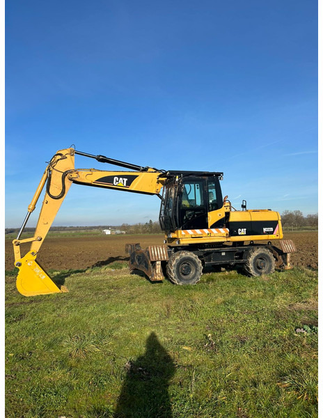 Caterpillar M322D VAH - Wheel excavator: picture 2 Caterpillar M322D VAH - Wheel excavator: picture 2