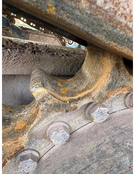 Hitachi ZX650LCH - Crawler excavator: picture 2 Hitachi ZX650LCH - Crawler excavator: picture 2