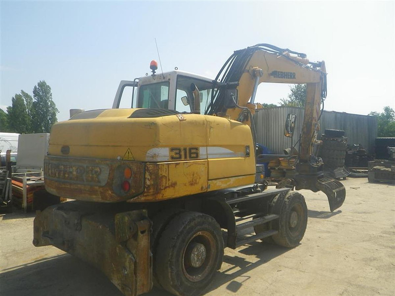 Liebherr A316Li - Excavator: picture 1 Liebherr A316Li - Excavator: picture 1