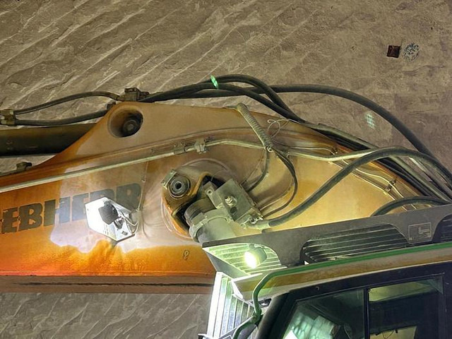 Liebherr R956HD - Crawler excavator: picture 5 Liebherr R956HD - Crawler excavator: picture 5