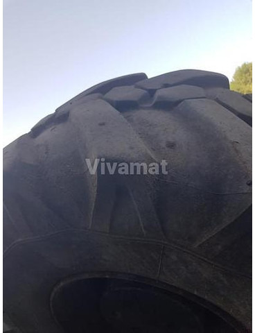 Michelin 18R19.5XF - Wheels and tires: picture 3 Michelin 18R19.5XF - Wheels and tires: picture 3