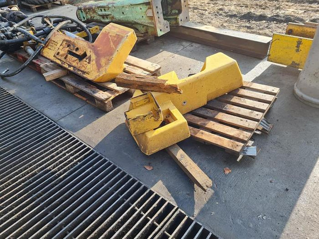 Caterpillar 980H - - Spare parts: picture 4 Caterpillar 980H - - Spare parts: picture 4