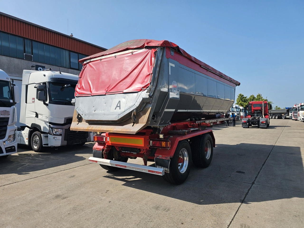 Kempf SKM 31/2 * KIPPMULDE * ELEK. VERDECK *LIFT * BPW - Tipper semi-trailer: picture 5 Kempf SKM 31/2 * KIPPMULDE * ELEK. VERDECK *LIFT * BPW - Tipper semi-trailer: picture 5