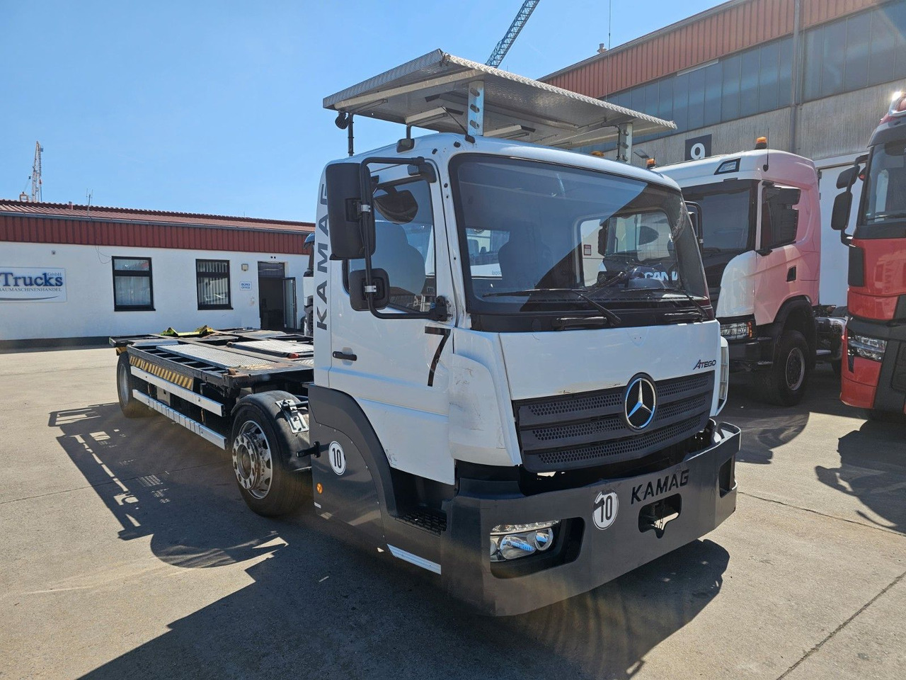 Mercedes-Benz KAMAG * WBH25 * UMSETZER * KLIMA * STANDHEIZ. * - Container transporter/ Swap body truck: picture 3 Mercedes-Benz KAMAG * WBH25 * UMSETZER * KLIMA * STANDHEIZ. * - Container transporter/ Swap body truck: picture 3