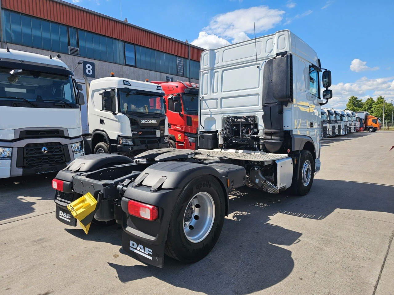 DAF XF 530 * SC * ADR * RETARDER * ACC * PARKCOOL * - Tractor unit: picture 5 DAF XF 530 * SC * ADR * RETARDER * ACC * PARKCOOL * - Tractor unit: picture 5