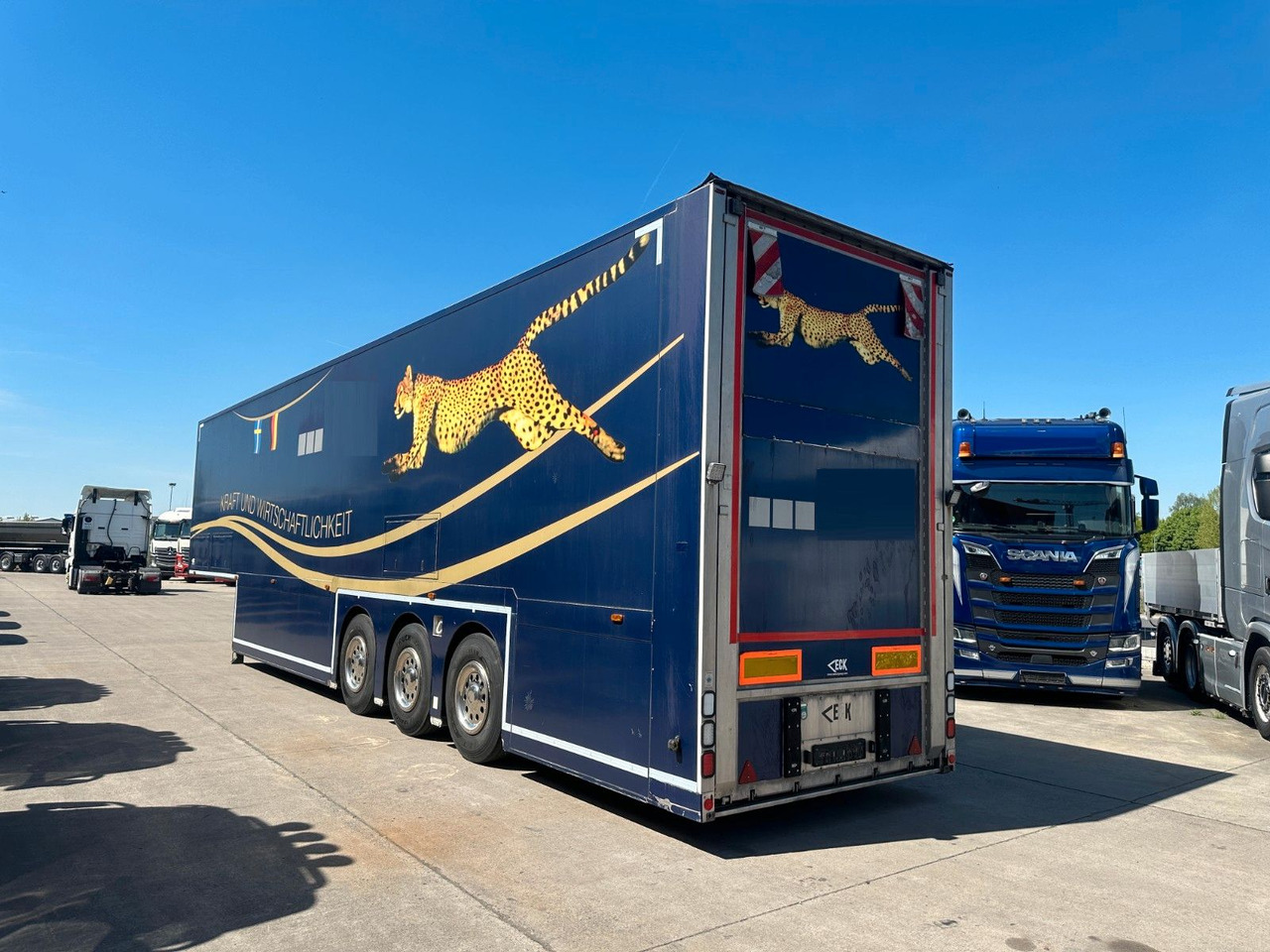 VAN ECK * DOUBLE-DECK * RENNSPORT * RACING * - Closed box semi-trailer: picture 4 VAN ECK * DOUBLE-DECK * RENNSPORT * RACING * - Closed box semi-trailer: picture 4