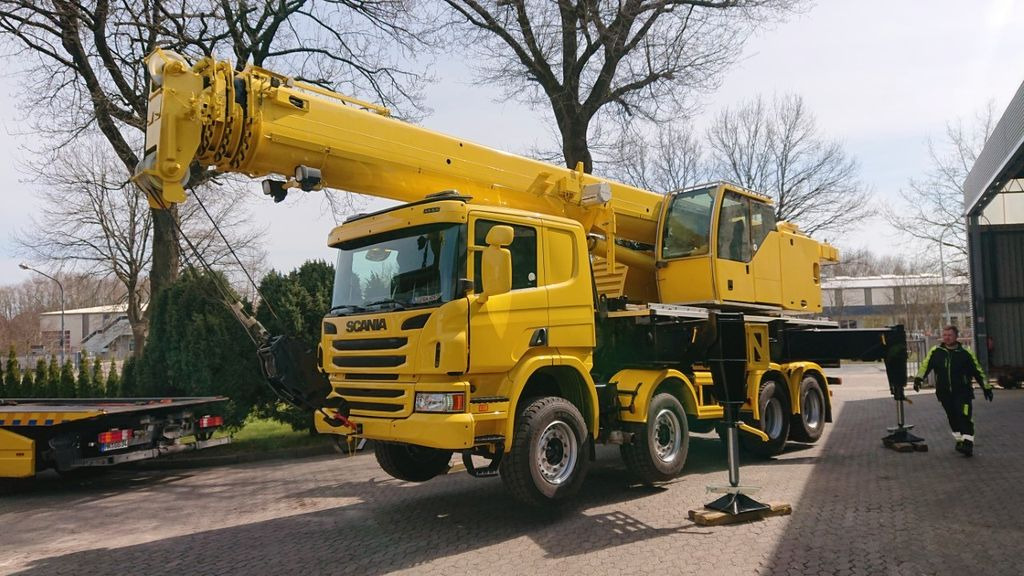 Liebherr LTF 1045 Scania - Mobile crane: picture 1 Liebherr LTF 1045 Scania - Mobile crane: picture 1