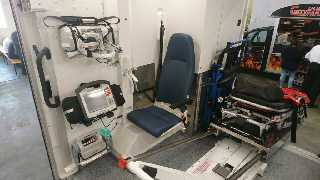 Ambulance Mercedes-Benz Sprinter 516  // 1 J Garantie // Mercedes-Benz Sprinter 516  // 1 J Garantie //: picture 9