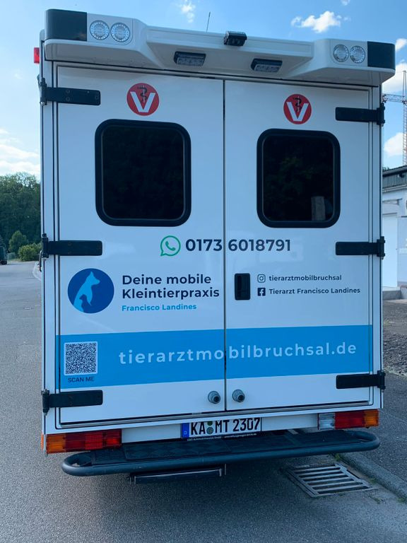 Mercedes-Benz Sprinter 519 Tierarzt Garantie Mercedes-Benz Sprinter 519 Tierarzt Garantie - Ambulance: picture 4 Mercedes-Benz Sprinter 519 Tierarzt Garantie Mercedes-Benz Sprinter 519 Tierarzt Garantie - Ambulance: picture 4