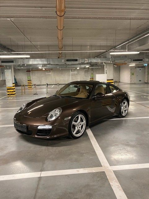 Porsche 997 - Car: picture 2 Porsche 997 - Car: picture 2