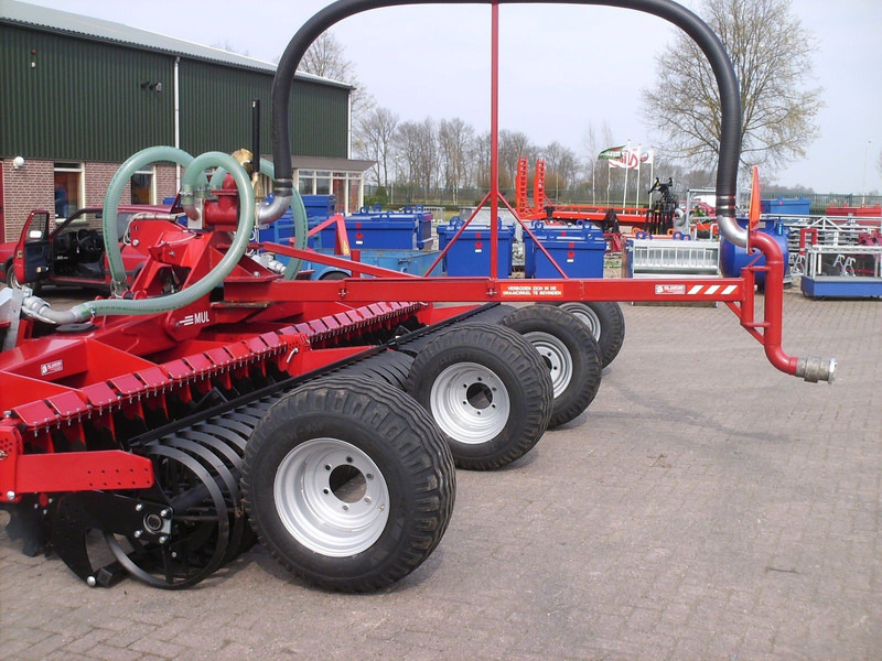 Agomac Bouwlandbemester - Manure spreader: picture 1 Agomac Bouwlandbemester - Manure spreader: picture 1