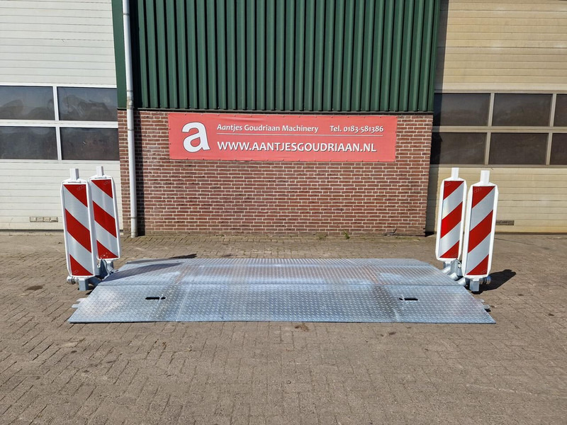 Leidingdrempel Leidingdrempel / road ramp - Car: picture 1 Leidingdrempel Leidingdrempel / road ramp - Car: picture 1