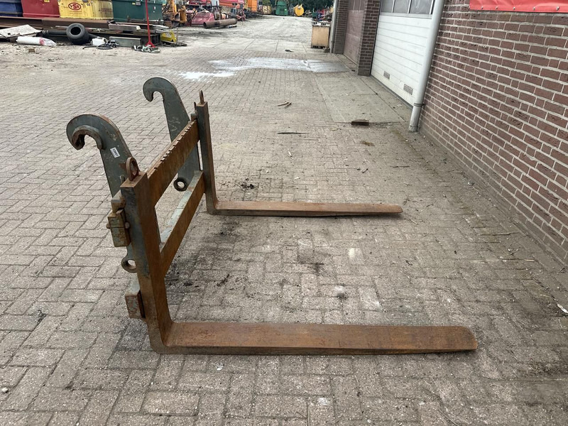 Palletvork Volvo - Gebruikt - Forks for Material handling equipment: picture 3 Palletvork Volvo - Gebruikt - Forks for Material handling equipment: picture 3