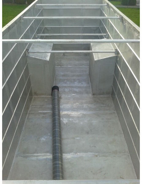 RVS mestcontainer - Fertilizer spreader: picture 5 RVS mestcontainer - Fertilizer spreader: picture 5
