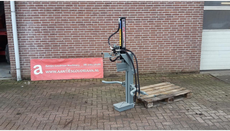 Wallenstein  - Log splitter: picture 1 Wallenstein  - Log splitter: picture 1