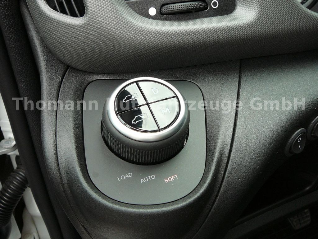 New Tow truck, Van Iveco DAILY 70C18 Schiebeplateu Hubbrille Luftfed Navi Iveco DAILY 70C18 Schiebeplateu Hubbrille Luftfed Navi: picture 26