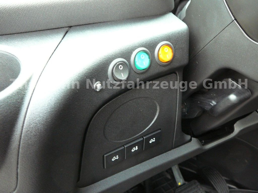 New Tow truck, Van Iveco Daily 35S18 Autotransporter Aut. Luftfed. NAVI: picture 15