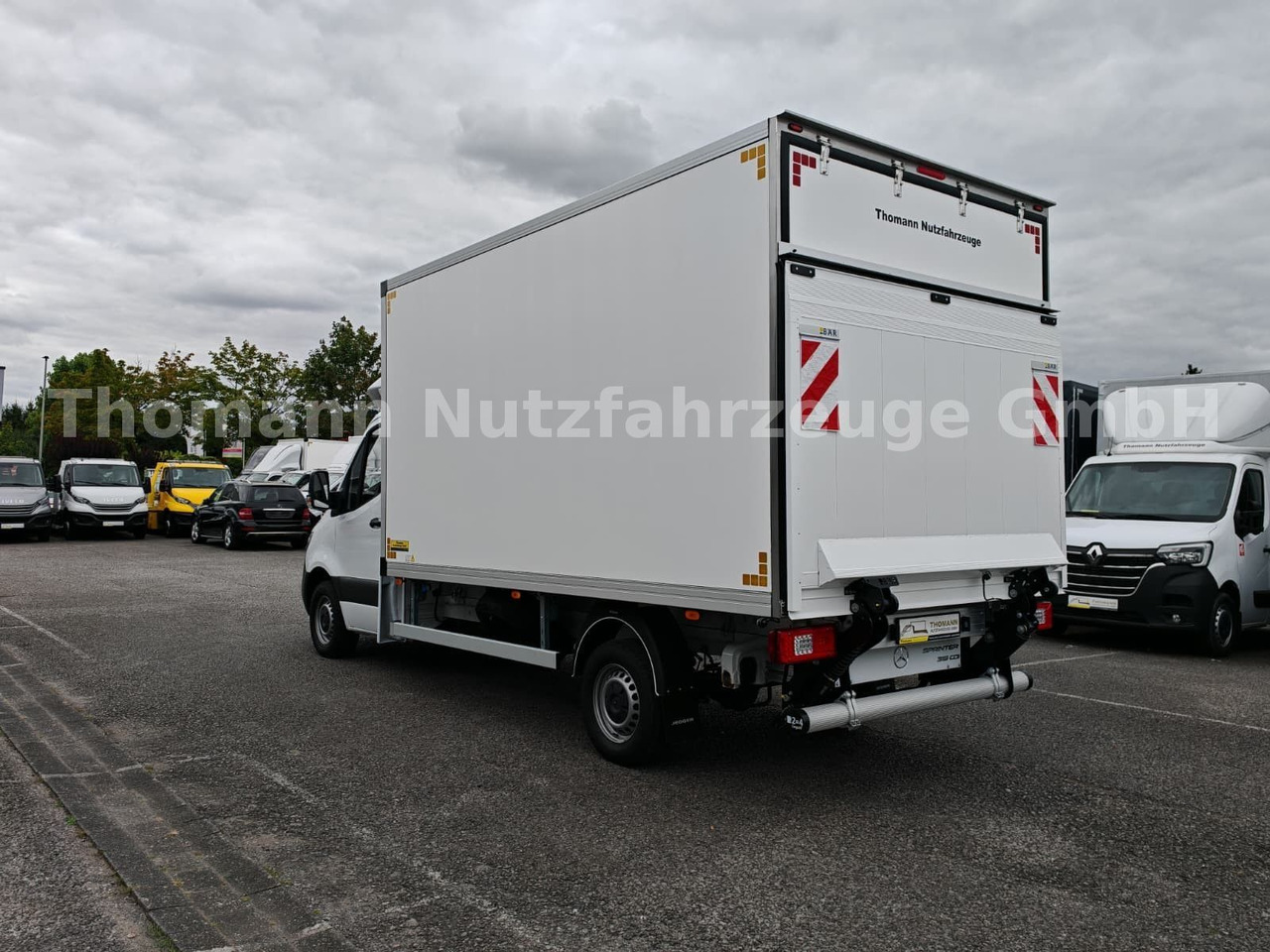 Mercedes-Benz Sprinter 319 CDI Kühlkoffer Xarios 300 LBW - Refrigerated van: picture 4 Mercedes-Benz Sprinter 319 CDI Kühlkoffer Xarios 300 LBW - Refrigerated van: picture 4