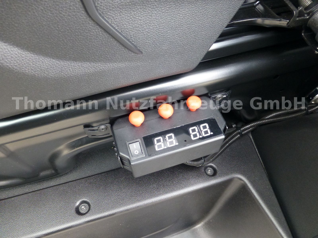 New Tow truck Renault NEW Master 2025 Autotransporter NAVI Luft Fed.: picture 22