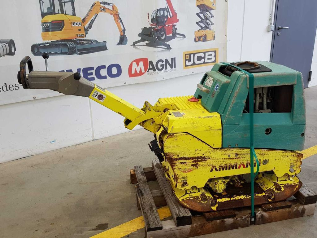 Ammann APH 6530 Rüttelplatte / 539kg / 2018 / Diesel Ammann APH 6530 Rüttelplatte / 539kg / 2018 / Diesel - Vibratory plate: picture 2 Ammann APH 6530 Rüttelplatte / 539kg / 2018 / Diesel Ammann APH 6530 Rüttelplatte / 539kg / 2018 / Diesel - Vibratory plate: picture 2