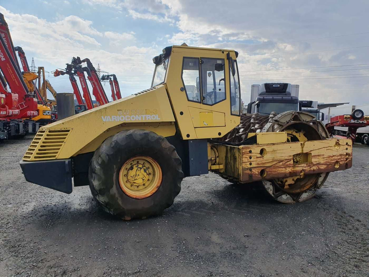 Compactor BOMAG BW 225 D-3 / 2001 / nur 3.824h! / Variocontrol: picture 6
