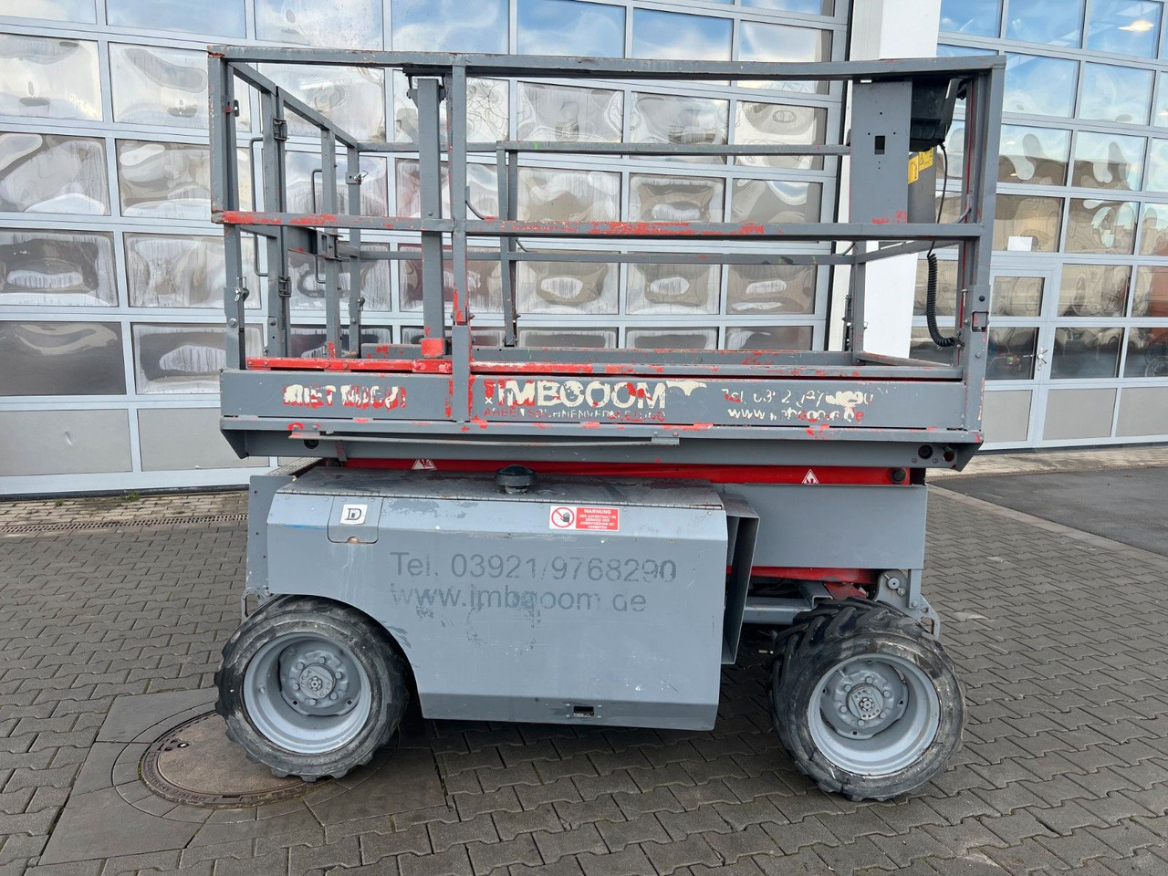 Genie GS 2668 / 2.465h / Allrad / Arbeitshöhe: 9,90m - Truck mounted aerial platform: picture 3 Genie GS 2668 / 2.465h / Allrad / Arbeitshöhe: 9,90m - Truck mounted aerial platform: picture 3