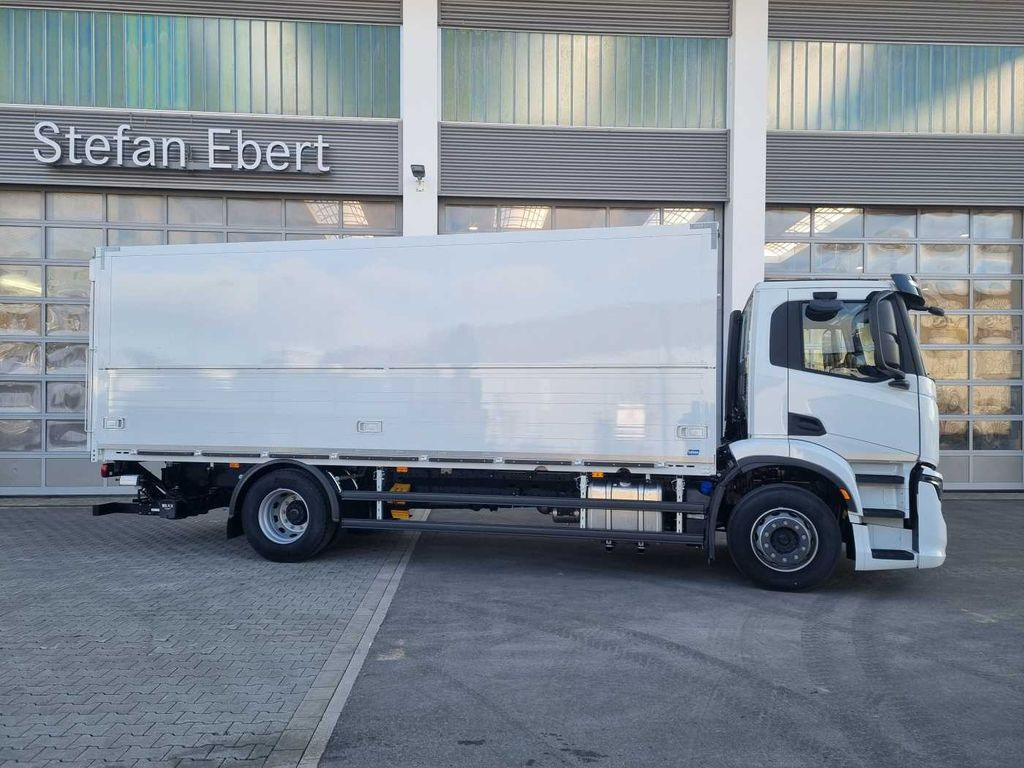 Iveco AD190S40/FP Böse Schwenkwandkoffer + LBW 2x AHK - Beverage truck: picture 5 Iveco AD190S40/FP Böse Schwenkwandkoffer + LBW 2x AHK - Beverage truck: picture 5