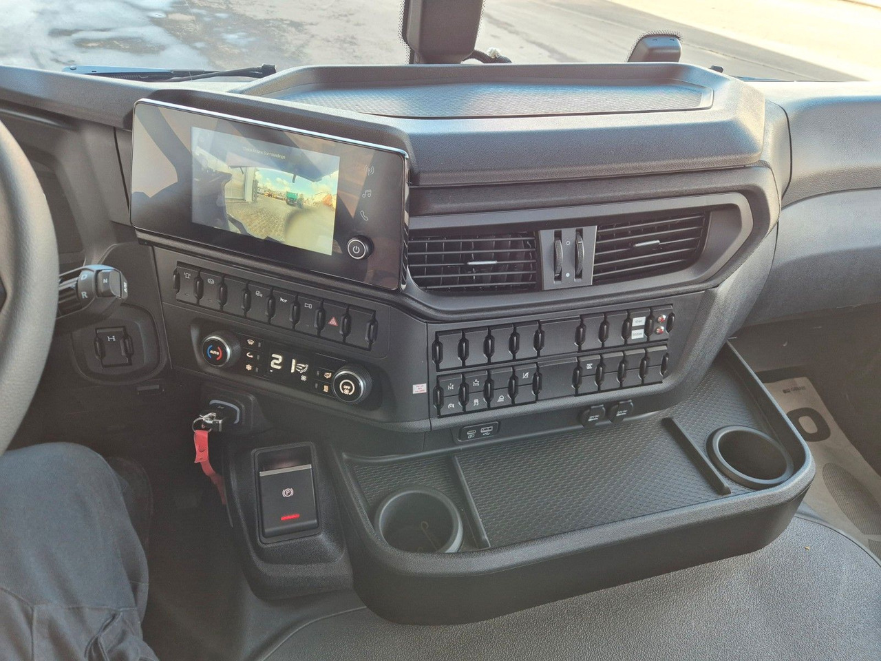 Iveco AD200X46/P HR OFF Palfinger PK 12.501 Funk AHK leasing Iveco AD200X46/P HR OFF Palfinger PK 12.501 Funk AHK: picture 26