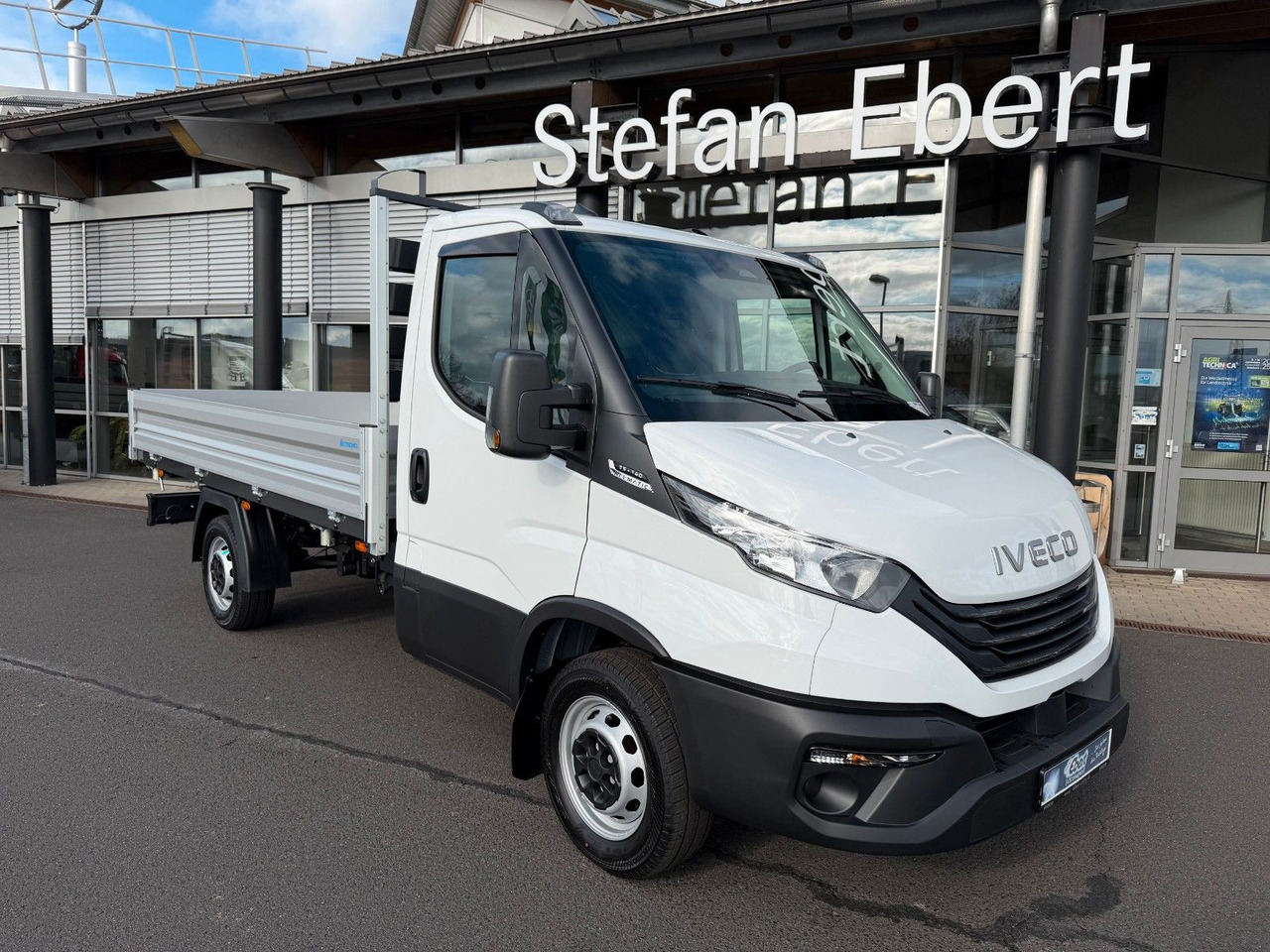 Iveco Daily 35S14 A8 *R3.450mm*Automatik*Klima* 4x - Tipper van: picture 1 Iveco Daily 35S14 A8 *R3.450mm*Automatik*Klima* 4x - Tipper van: picture 1